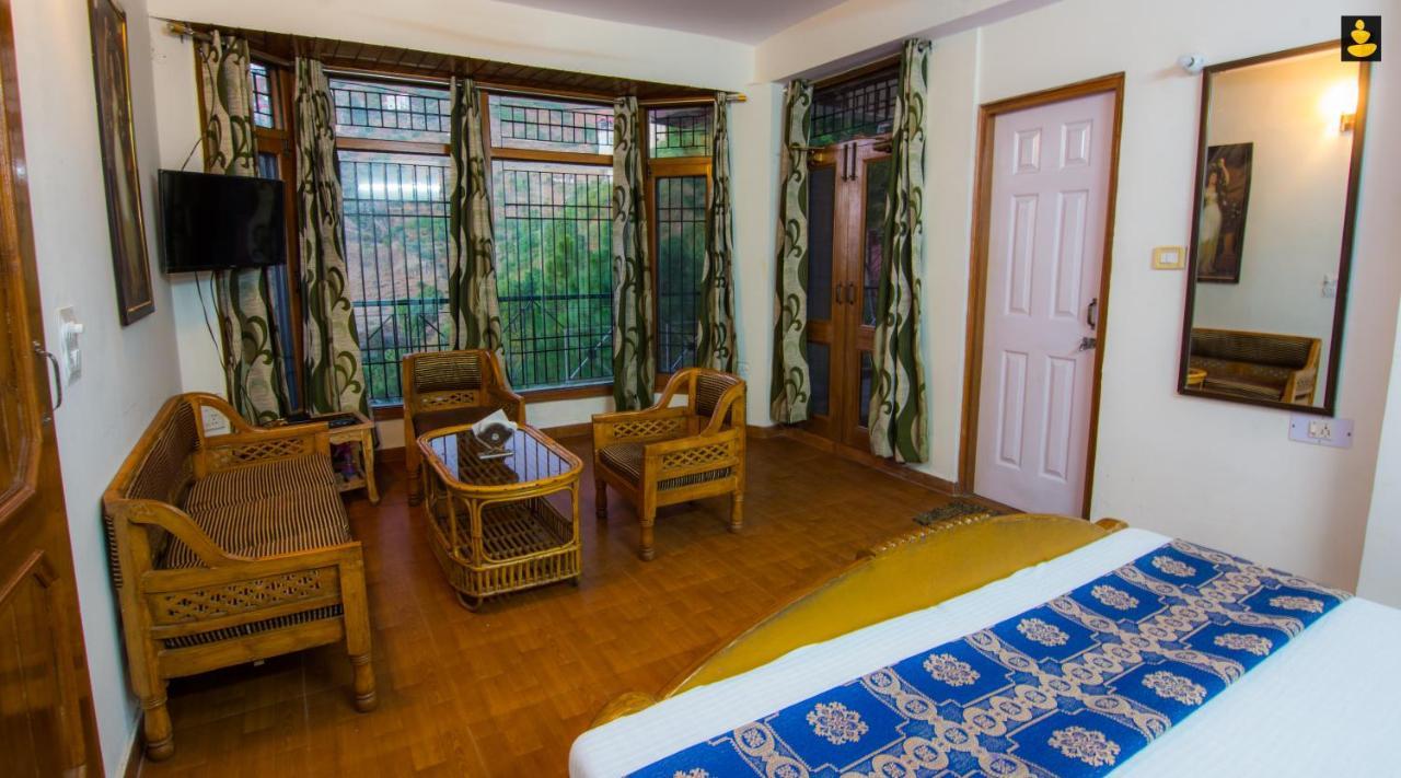Livingstone 2Bhk Cozy Homestay In Kasauli Hills Exterior foto